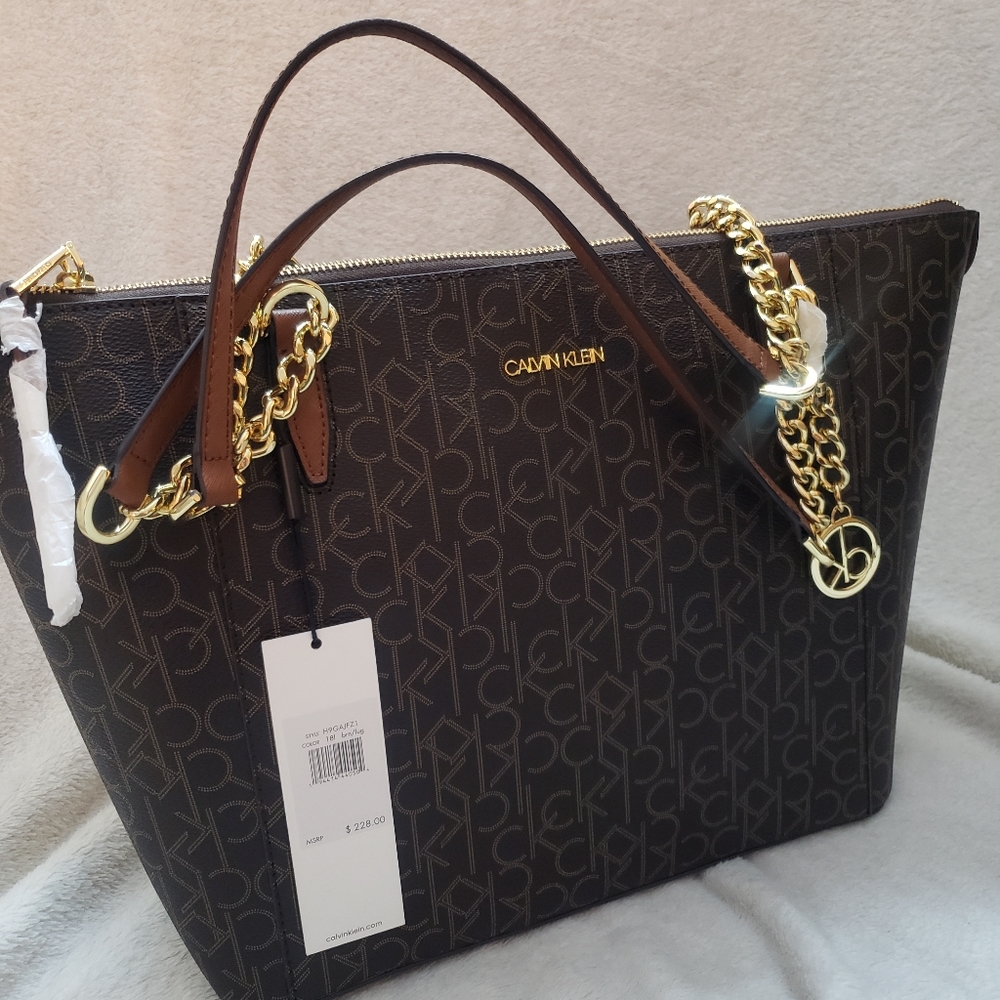 Calvin Klein Women Handbag